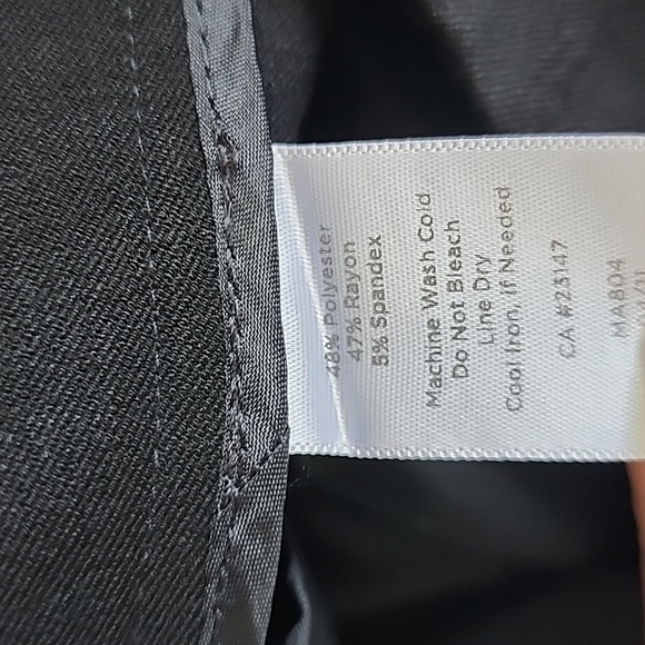 Talbots Heritage black capris cropped pants / size 2P - Picture 6 of 14